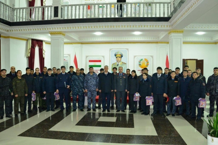 ҒАМХОРИИ НЕКХОҲОНА