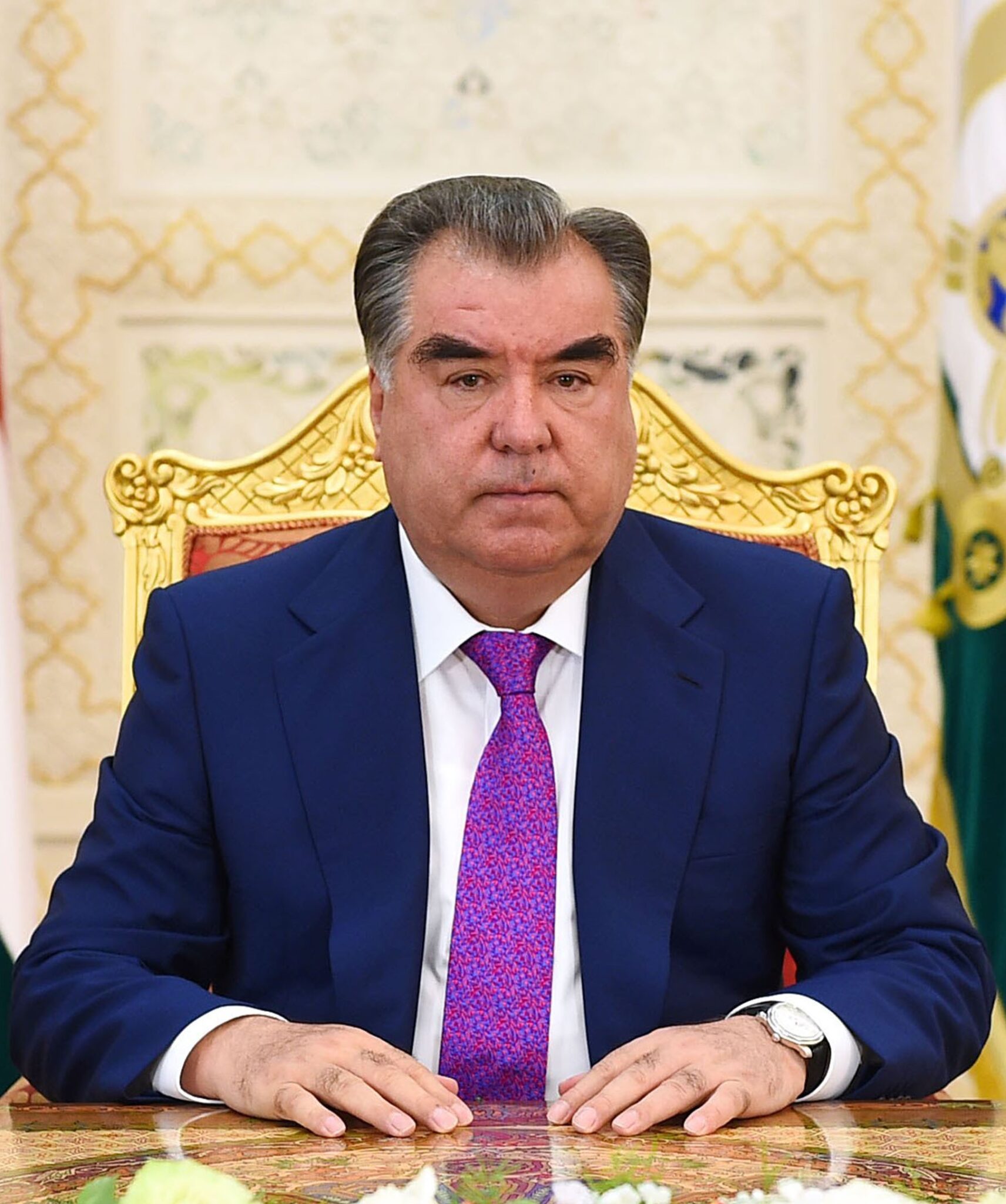 emomali-rahmon-biografija-politika-tadzhikistana-ba14344